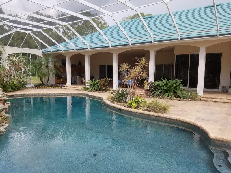 Monthly Pool Maintenance in Naples, Florida